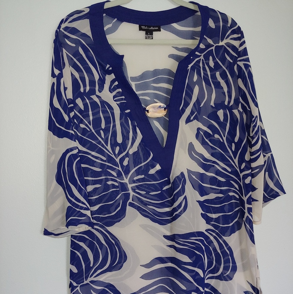 Beach pullover
